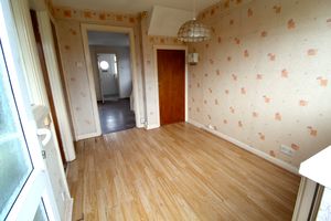 Dining Room- click for photo gallery